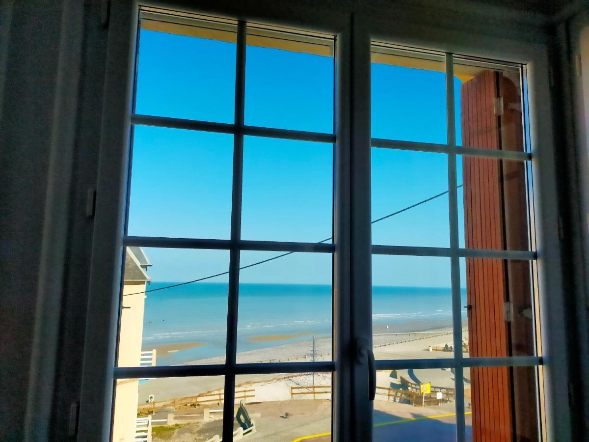 Au Gre Des Marees, Appartement Face A La Mer, Classe 3 Etoiles Ault Exterior foto